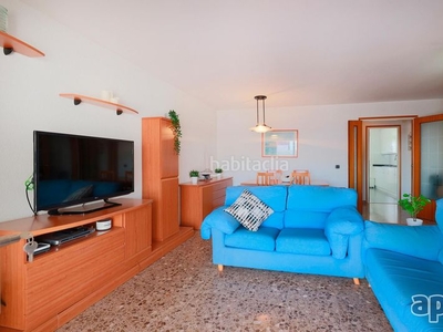 Piso con 3 habitaciones con ascensor, piscina, calefacción y vistas al mar en Premià de Mar