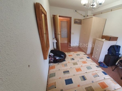 Piso con 3 habitaciones con ascensor y calefacción en Fuenlabrada