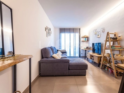Piso con 3 habitaciones con parking, calefacción y aire acondicionado en Franqueses del Vallès (Les)