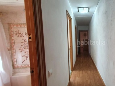 Piso con 3 habitaciones en Zona Esportiva Terrassa