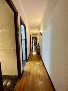 Piso con 4 habitaciones con ascensor en Sants-Badal Barcelona