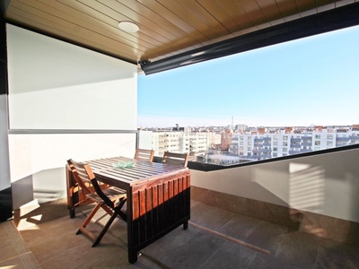 Piso en calle alejandro casona 2 piso con 2 habitaciones con ascensor, parking, calefacción, aire acondicionado y vistas a la montaña en San Sebastián de los Reyes