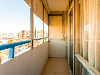 Piso exclusiva torre en venta en Bellvitge en avenida europa para entrar a vivir con vistas despejadas en Hospitalet de Llobregat (L´)