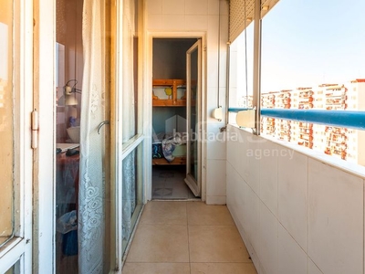 Piso hermoso piso para entrar a vivir en Bellvitge Hospitalet de Llobregat (L´)