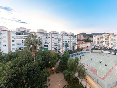 Piso venta de piso en martiricos - hospital civil en Málaga