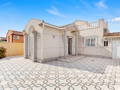 Bungalow en venta en Jardín del Mar, Torrevieja