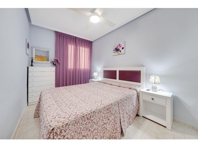 Moderno apartamento a 100m de la playa en Torrevieja