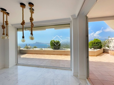 Piso de 230m² con 89m² terraza en venta en Altea Town