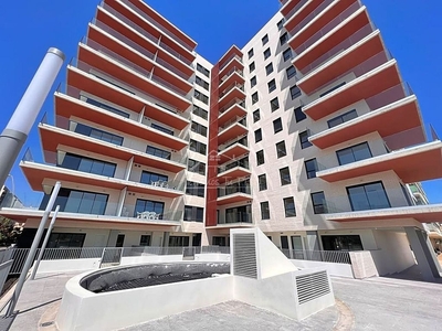 Piso en venta en Casco Urbano de 2 habitaciones con terraza y piscina
