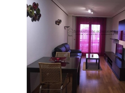 Apartamento en venta en Vistahermosa-Lasalle-Tejares