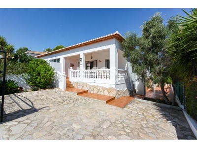 Casa adosada en venta en La Vall d'Ebo
