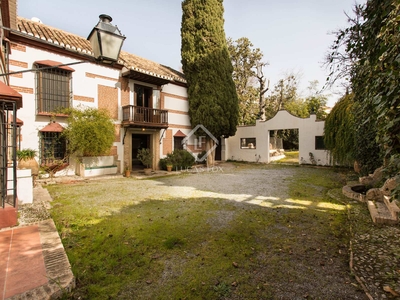 Cortijo de 1,105m² en venta en Granada, España
