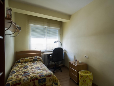 Departamento de 4 Dormitorio en salamanca