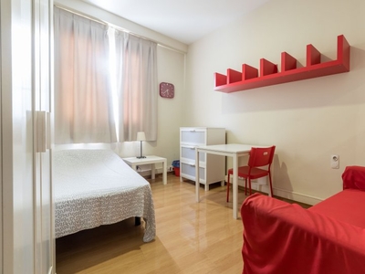 Luminoso apartamento de 6 habitaciones en Ciutat Vella