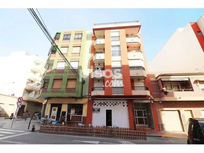 Piso en venta en Carrer de les Vinyes