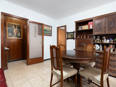 PISO EN VENTA BADALONA LLEFIA SIN ASCENSOR Venta Artigas Llefià