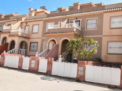 Casa adosada en venta en Monte y Mar