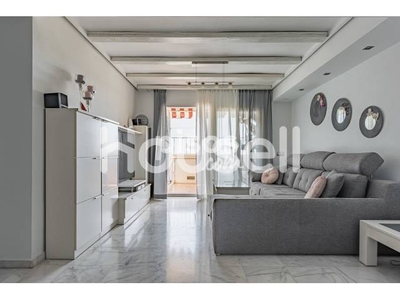 Piso en venta en Calle de Gabriel García Márquez en La Campana-Altos del Rodeo por 230.000 €