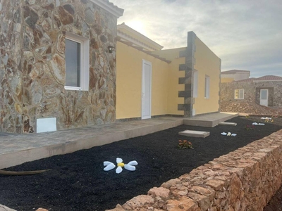 Venta Casa unifamiliar Antigua. Buen estado con terraza 158 m²