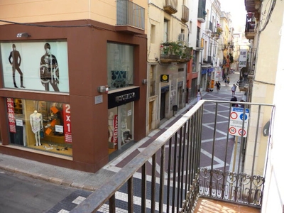 Alquiler de piso con terraza en Vilanova i la Geltrú