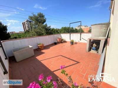 Alquiler piso terraza Poble nou