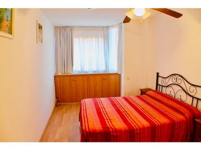 Apartamento de 2 dormitorios originalmente, ahora 1 en Colonia Madrid Benidorm