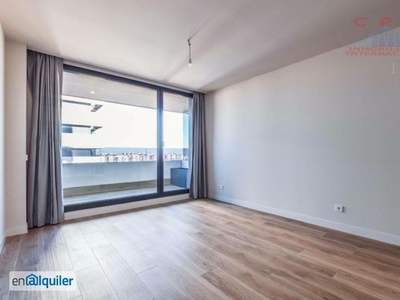 Magnífico y luminoso piso sin amueblar de 111 m2, 2 dormitorios y terraza, próximo al metro Tetuán