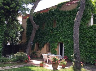 Casa con jardín a 20 km de Barcelona