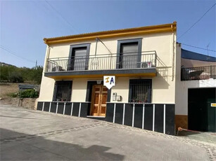 Casa en venta en Priego de Córdoba en Priego de Córdoba por 120,000 €