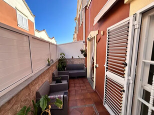 Casa en venta en Urbanización Reina Mercedes en Valsequillo de Gran Canaria por 180,000 €