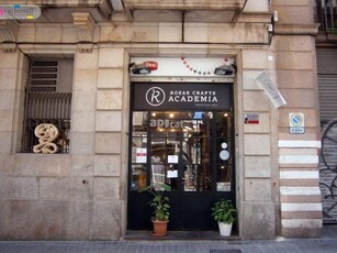 Local comercial en alquiler de 584 m2 , Ciutat Vella, Barcelona