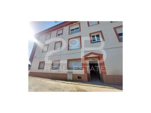 Piso en venta en Calle Calle Gonzalo Palomo Campos, Número 4 en San Bartolomé de Las Abiertas por 26,000 €