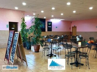 Restaurante, cafeteria en traspaso en calle del Duero