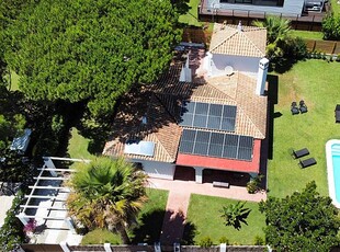 Villa con piscina Urbanización Roche Conil Cádiz