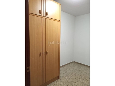 Alquiler apartamento en alquiler, paer casanovas - prat de la riba - con muebles, parkin opccional 60 € + iva), se piden 2 fianz en Lleida