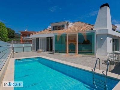 Alquiler casa trastero y piscina Vilassar de Dalt