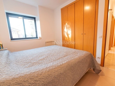 Alquiler piso oportunidad piso 4 dormitorios con piscina en Girona