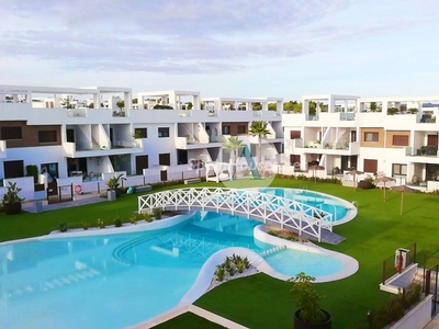 Apartamento ático en venta en Los Balcones - Los Altos del Edén, Torrevieja