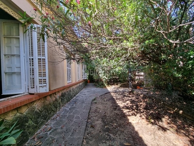 Casa con 6 habitaciones con calefacción en Centre Sant Just Desvern