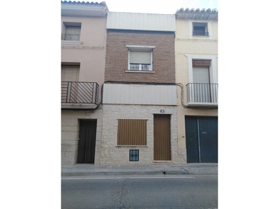 Casa en Venta en Gelsa, Zaragoza