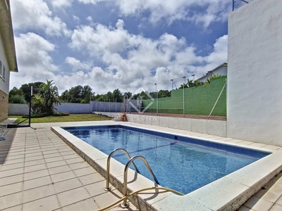 Casa / villa de 534m² con 765m² de jardín en venta en Cunit