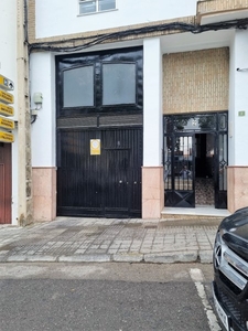 Garaje en Venta en el parque Lucena, Córdoba
