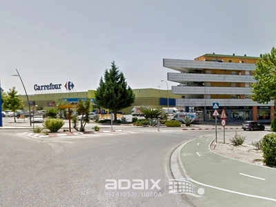 Local en Venta en Hospital - Carrefour Úbeda, Jaén