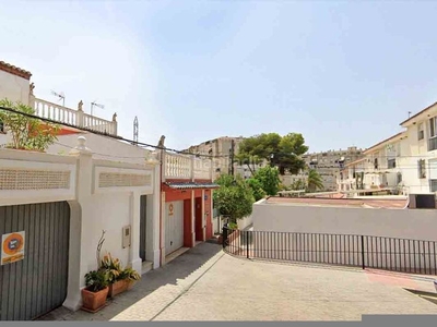 Piso en venta en nueva andalucía - rodeo alto, 2 dormitorios. en Marbella