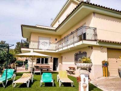 Villa en venta en Casc Antic, Lloret de Mar