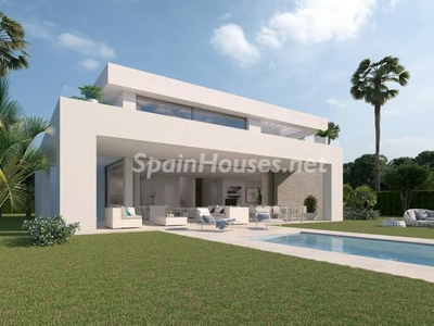 Villa en venta en La Cala Golf - Lagar Martell, Mijas