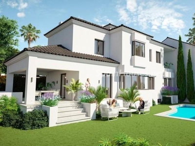 Villa en venta en La Patera, Marbella