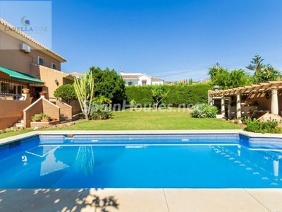 Villa en venta en Montemar, Torremolinos