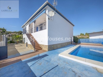 Villa en venta en Pizarra