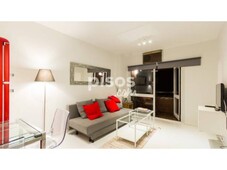 Apartamento en alquiler en Avenida de Alberto Alcocer en Nueva España por 1.200 €/mes